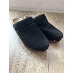 Vionic Kacie Clogs Womens Size 8 Black Suede Studs Slip On Orthotic Support Shoe